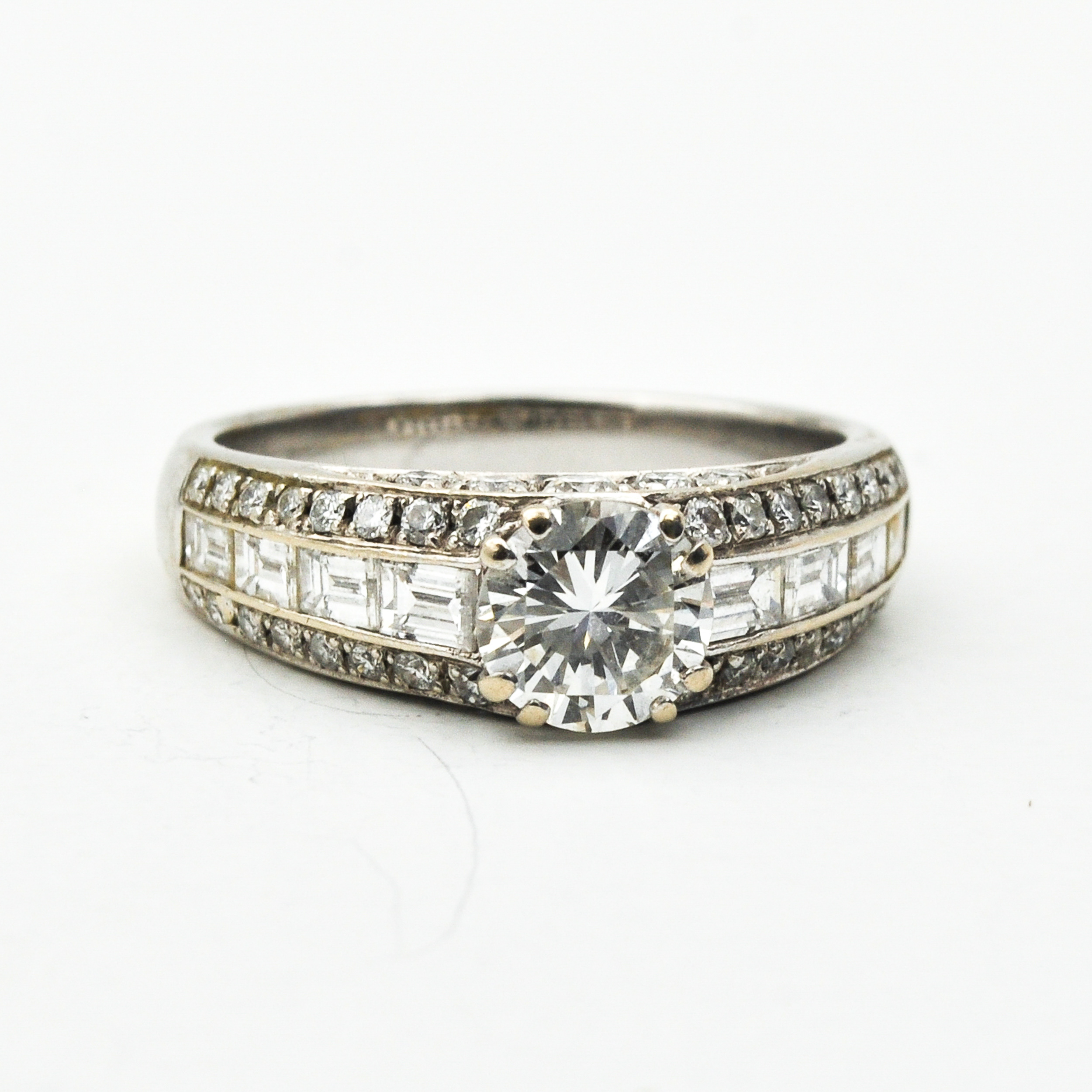 A Ladies Picchiotti 18KG and Diamond Ring