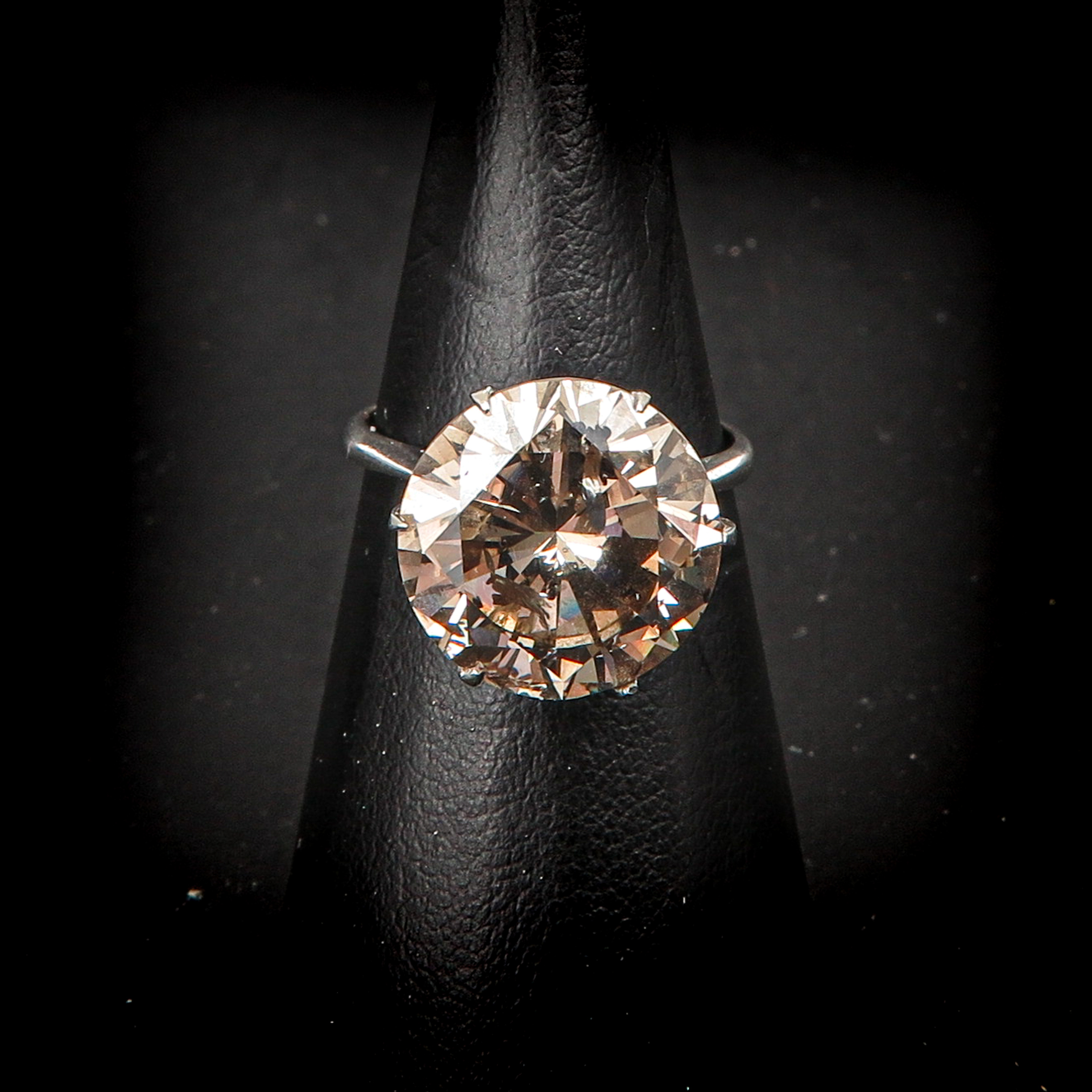 A Ladies Champagne Color Diamond Solitaire Ring Approx. 7.95 Ct